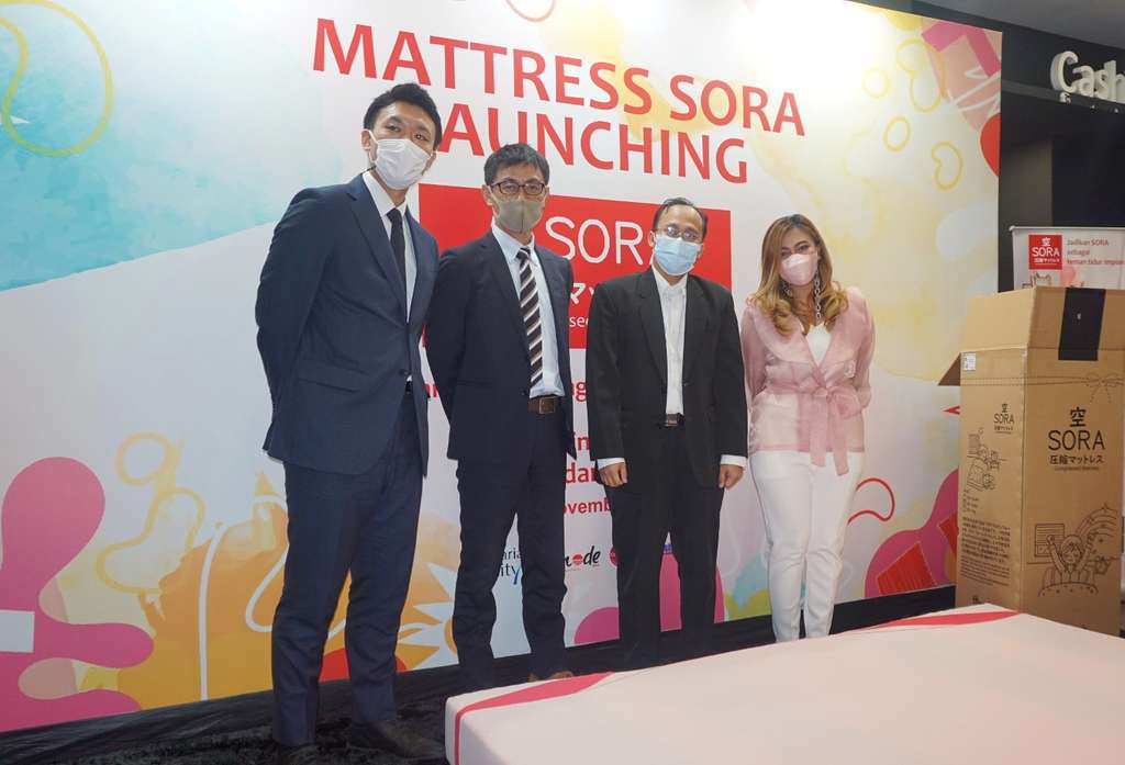 Launching Hinode SORA