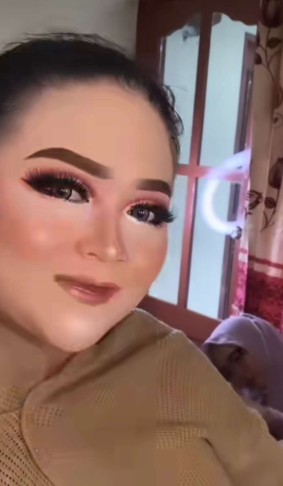 Transformasi Riasan Pengantin Bikin Pede