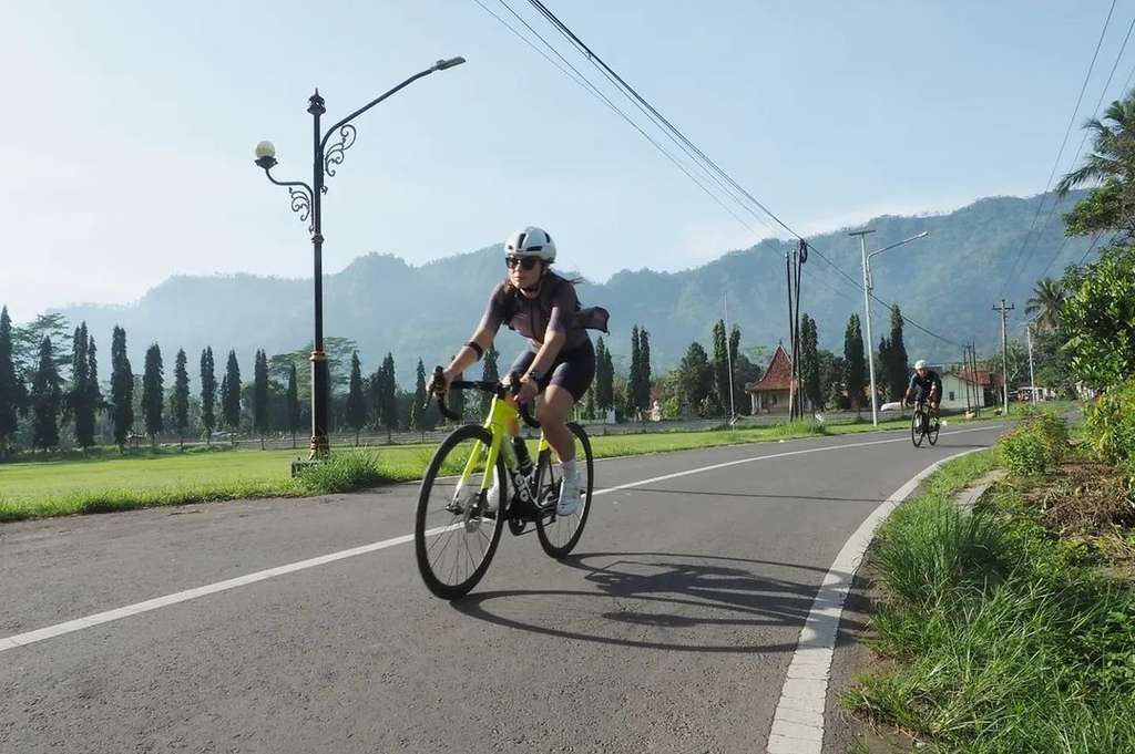 Wulan Guritno gowes