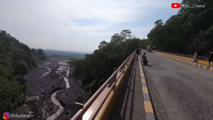 Jembatan Gladak Perak