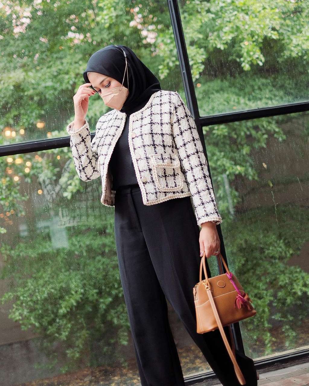 Instagram @ninazatulini22
