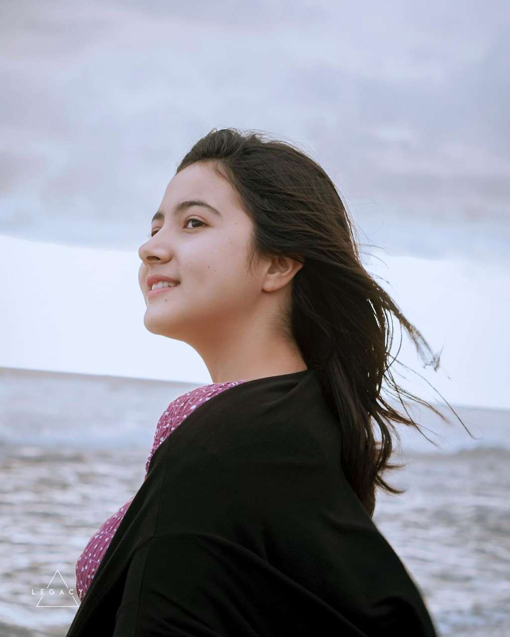 Bulan Sutena seleb Tiktok Bulan Sutena seleb Tiktok