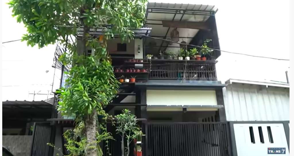 Rumah Aziz Gagap