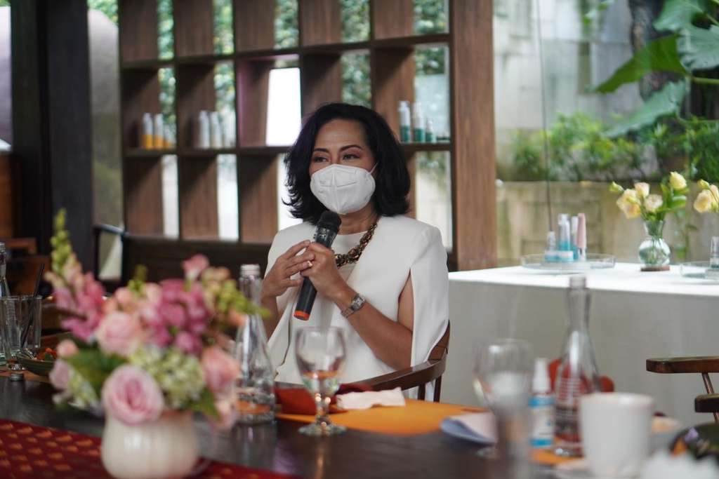 Jasmine Karsono