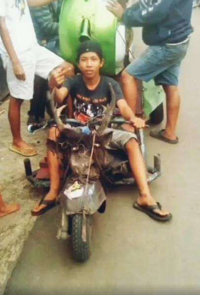 Keliling kota bersama motor modifikasi sudah biasa.