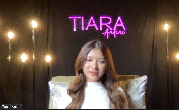 tiara