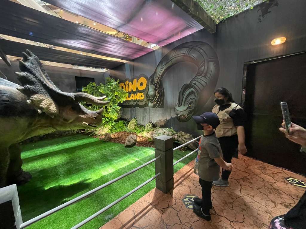 Dino Factory by Dino Island