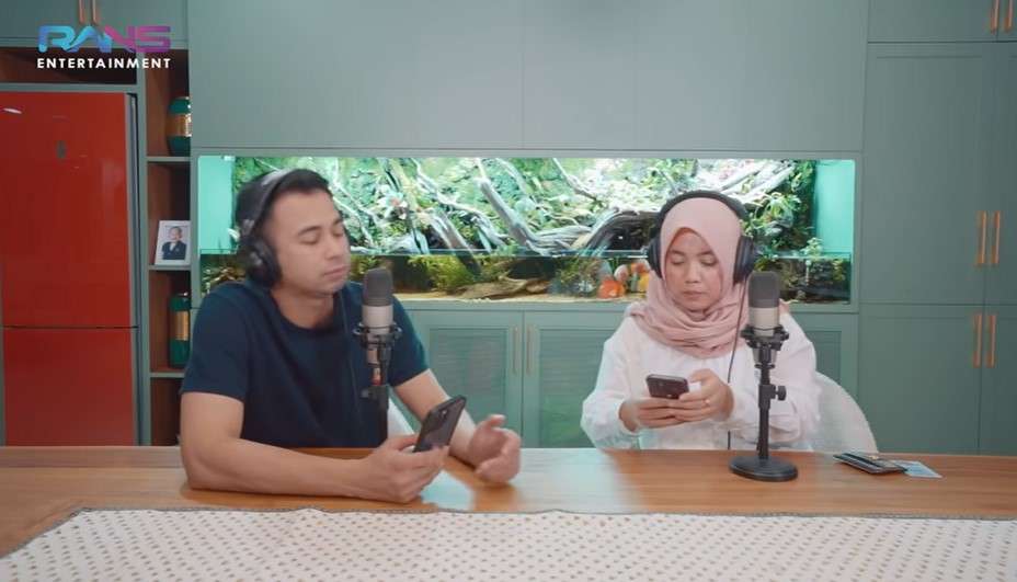 Raffi Ahmad dan Lala pengasuh Rafathar