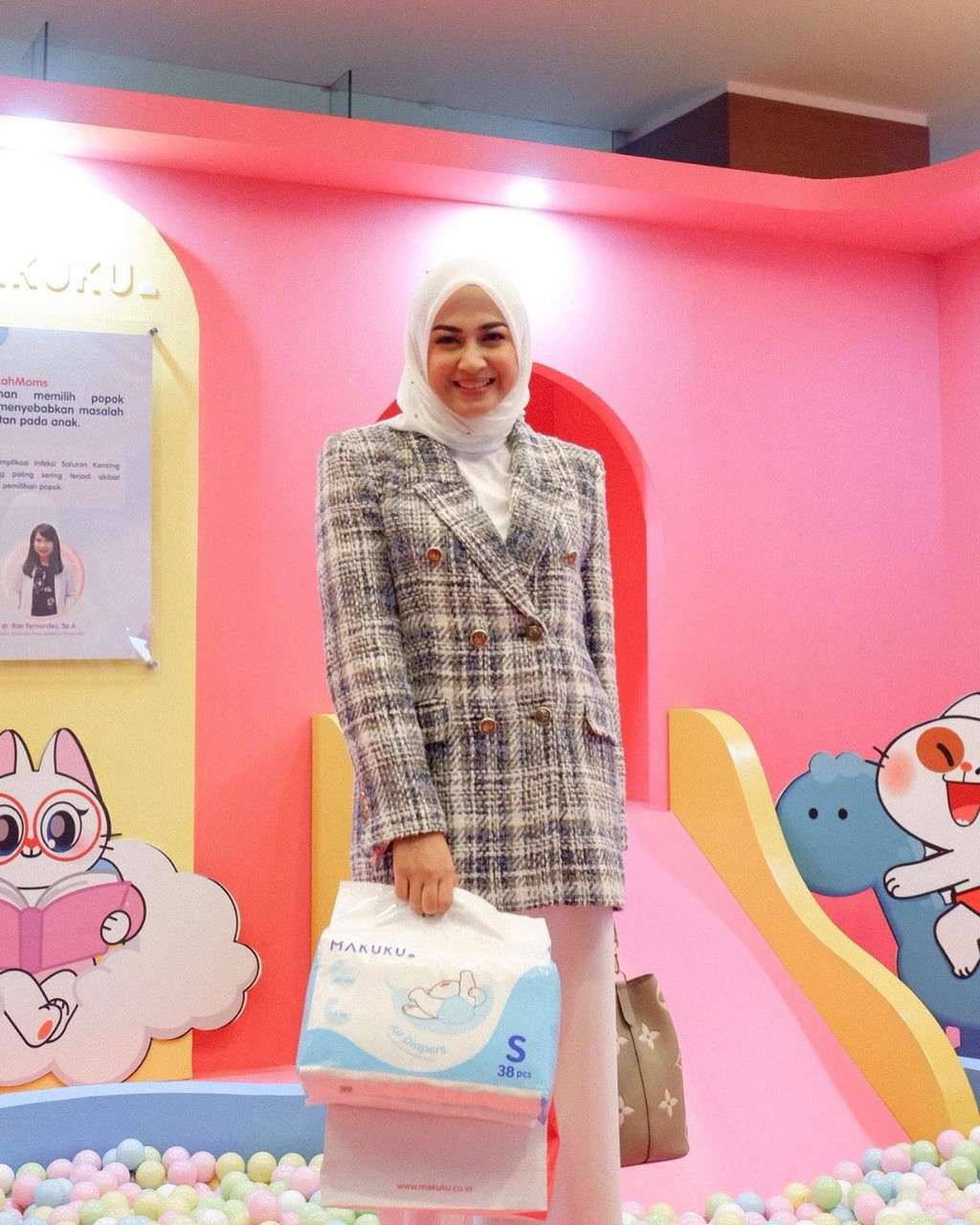 ninazatulini22