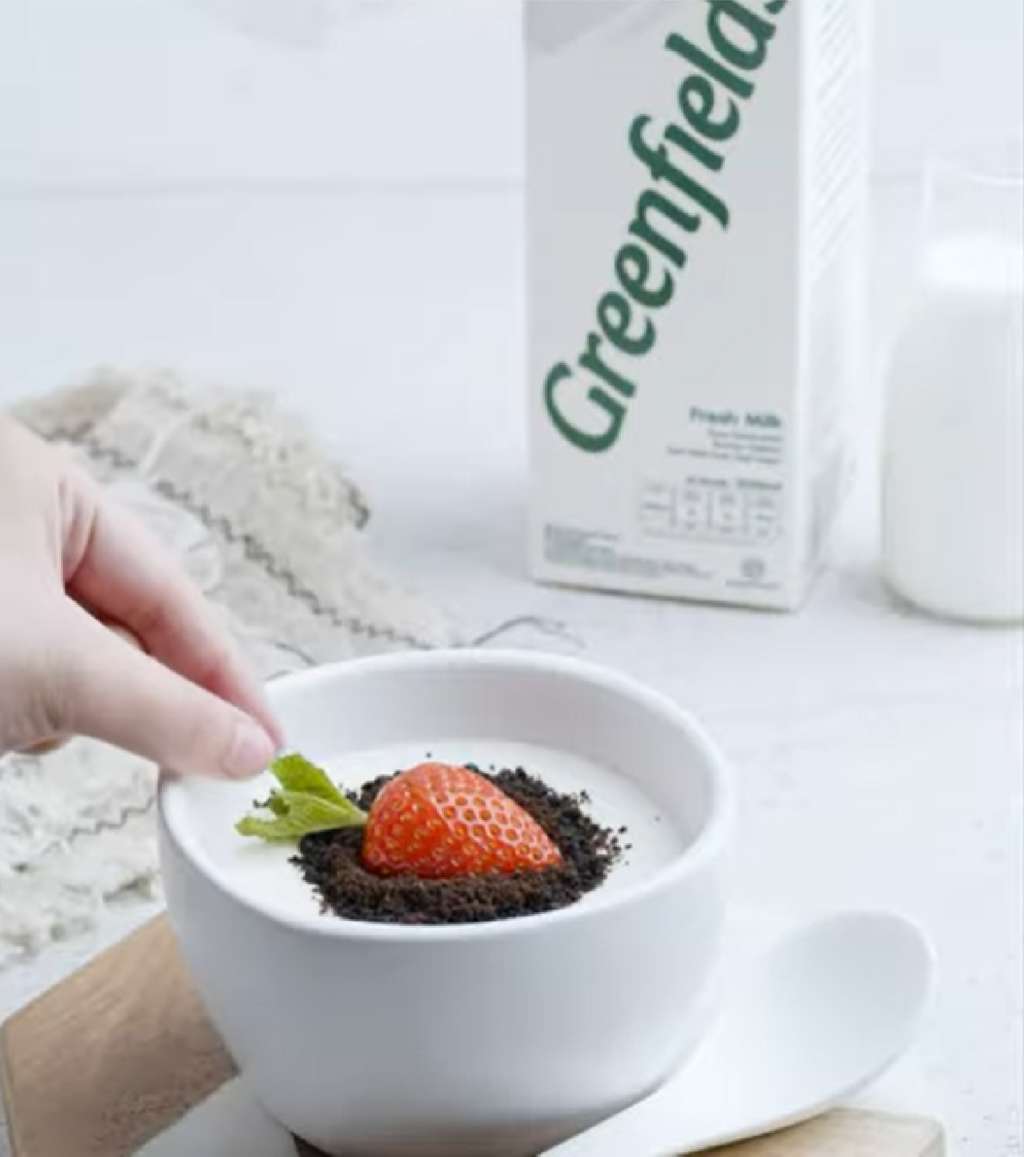 Strawberry Steamed Milk