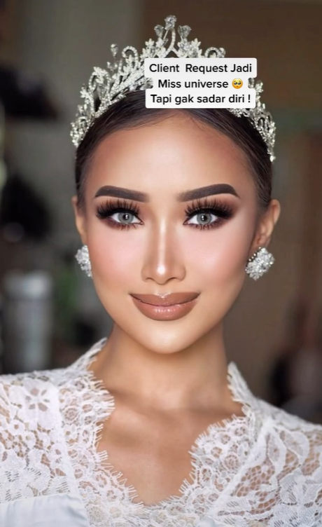 Klien MUA Minta Dirias Seperti Miss Universe Klien MUA Minta Dirias Seperti Miss Universe