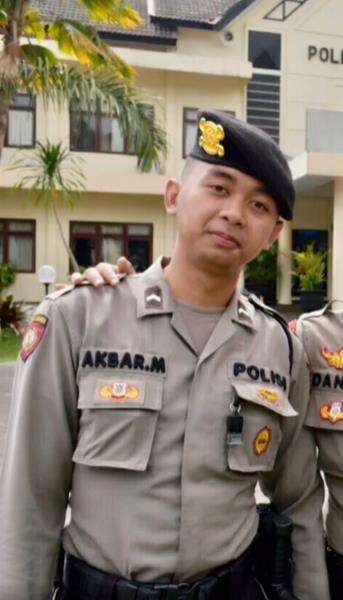 Dulu dikenal nakal dan dianggap tak punya masa depan.