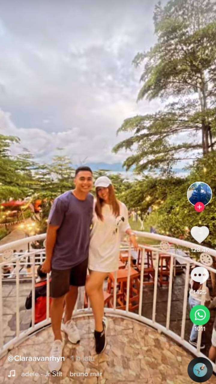 Aprilio Manganang pamer pacar baru
