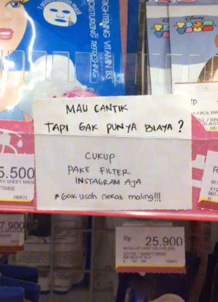 Nekat maling di mini market tanggung akibatnya.