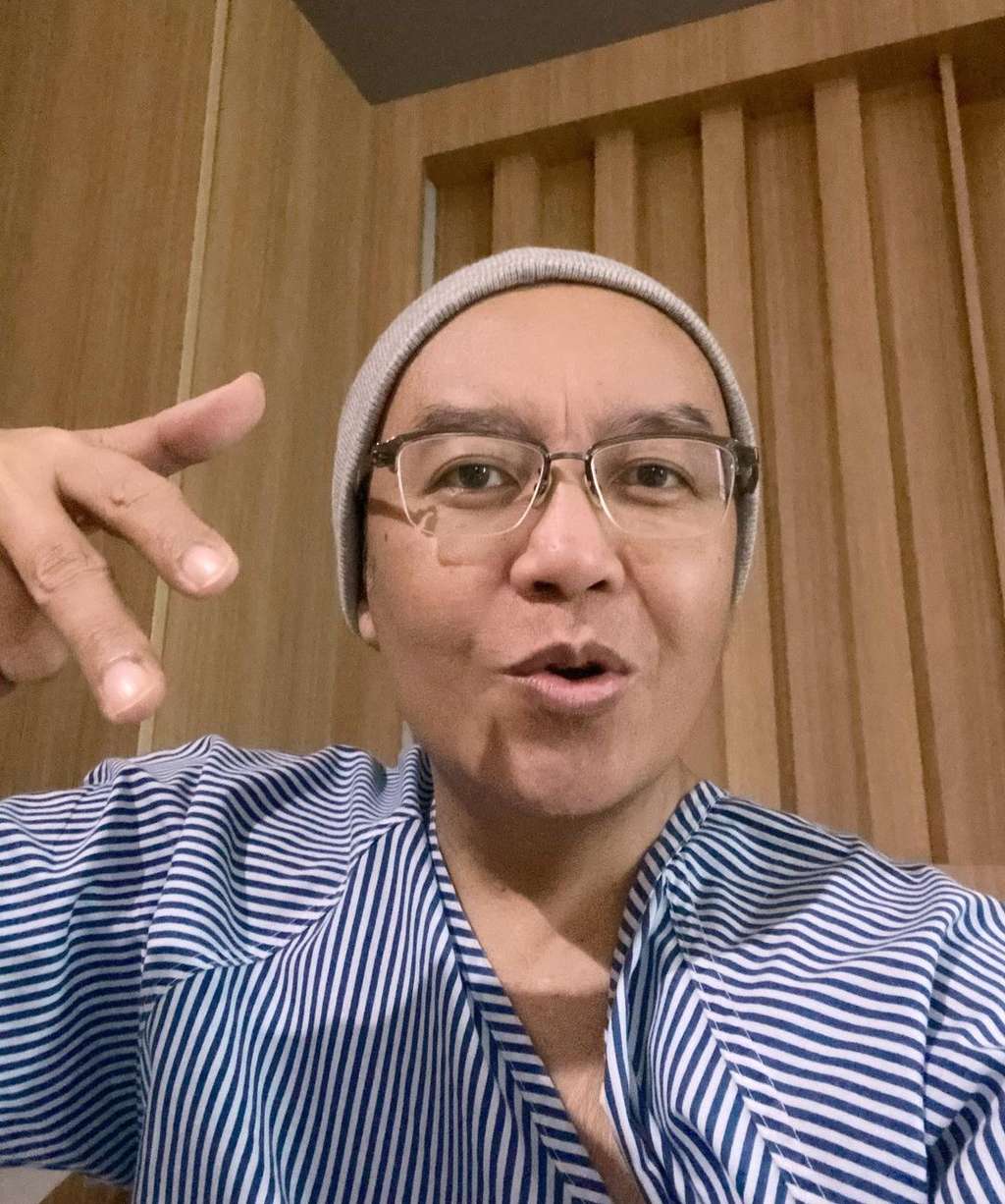 Ari Lasso di rumah sakit