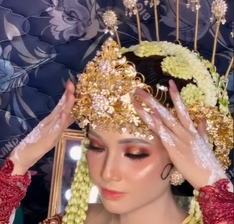 Riasan MUA Dihujat Klien