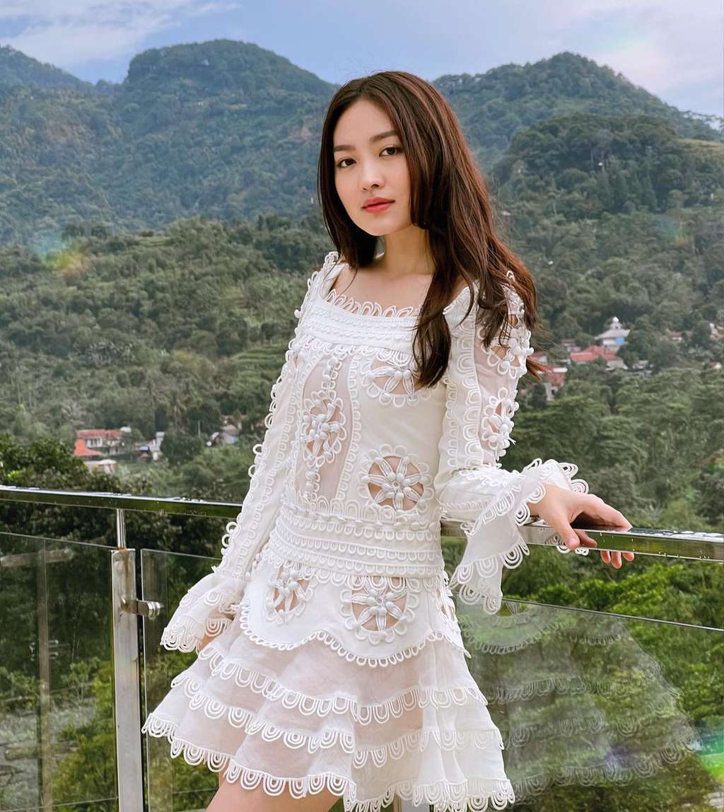 Instagram @natashawilona12