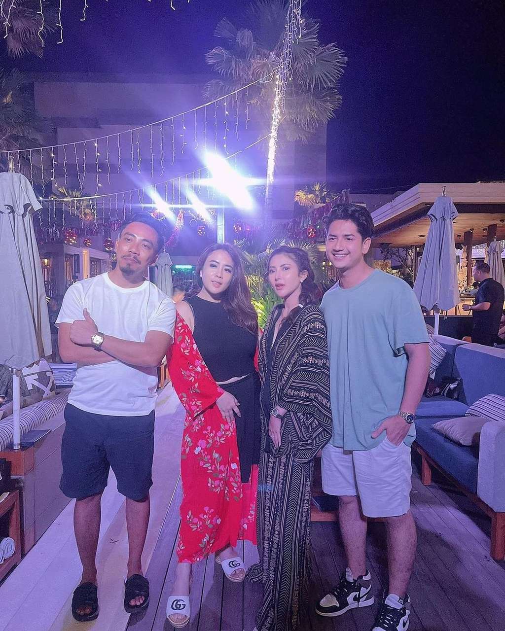 Momen Kebersamaaan Zikry Daulay dan Ayu Aulia