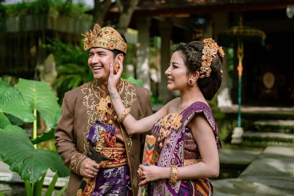 Momen Kebersamaaan Zikry Daulay dan Ayu Aulia