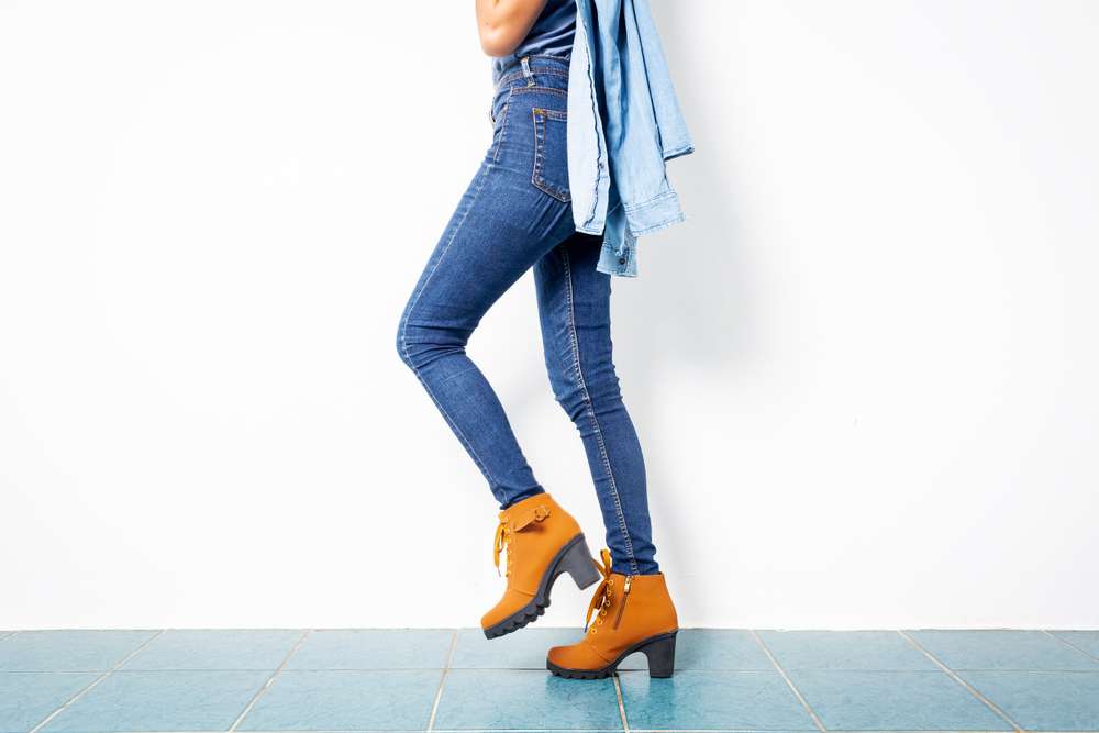 Memakai Jeans
