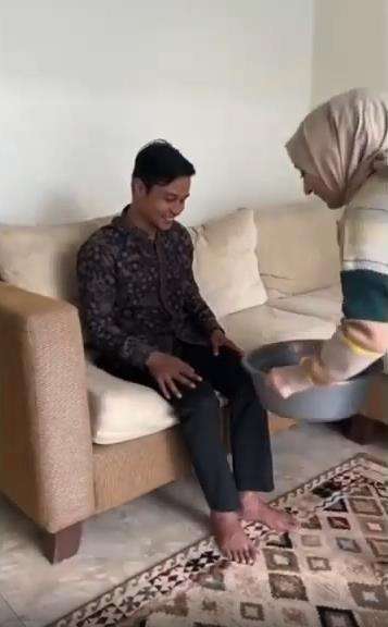 Perlakuan istri bule dari Turki ke suami bikin netizen baper.