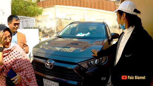 Mobil mewah milik TKW cantik protolan SD.