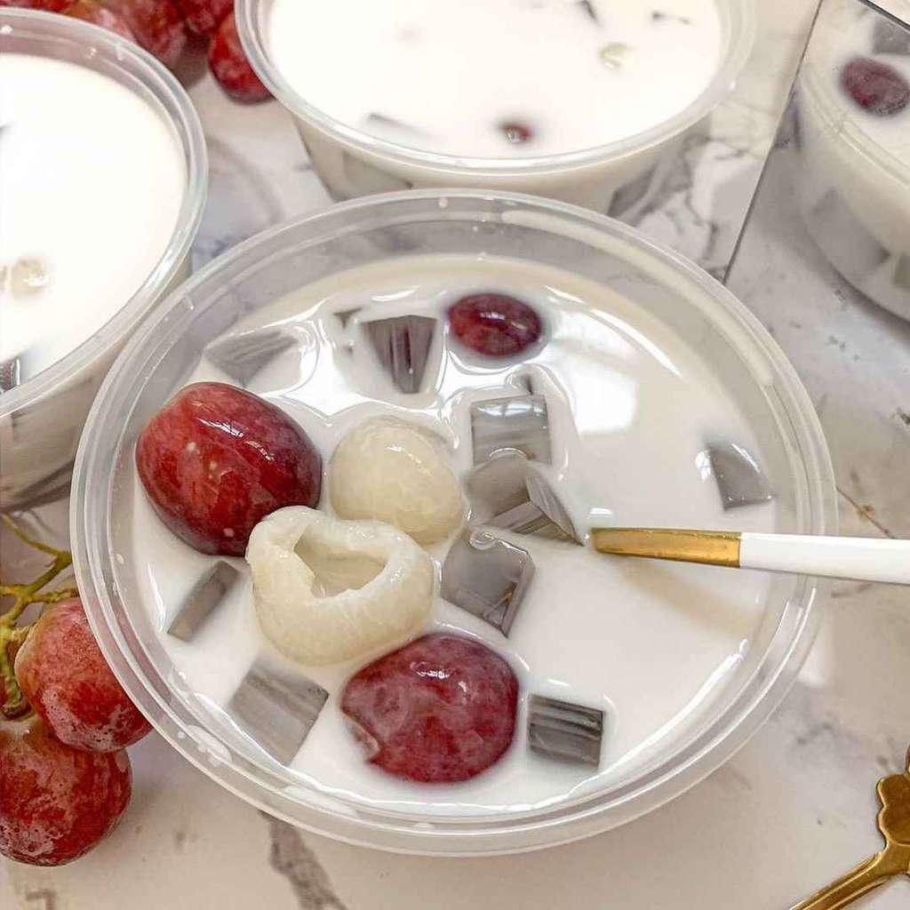 Segarkan Harimu di Tengah Panasnya Medan, Kreasi Dessert Kekinian Ini Wajib Dicoba Segarkan Harimu di Tengah Panasnya Medan, Kreasi Dessert Kekinian Ini Wajib Dicoba