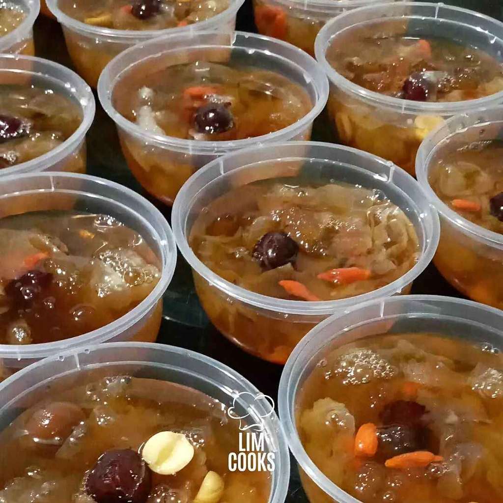 Segarkan Harimu di Tengah Panasnya Medan, Kreasi Dessert Kekinian Ini Wajib Dicoba Segarkan Harimu di Tengah Panasnya Medan, Kreasi Dessert Kekinian Ini Wajib Dicoba