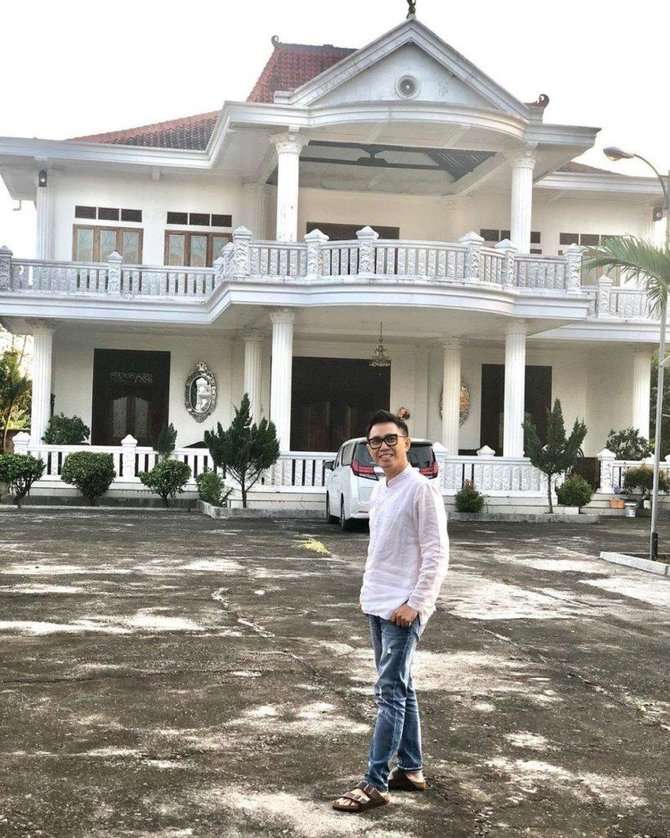 Rumah Eko Patrio