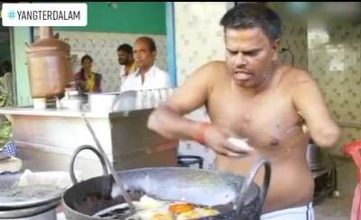 Penjual gorengan Penjual gorengan