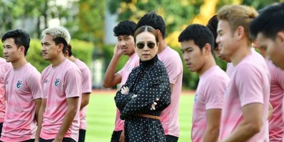 Pang bersama Timnas Thailand