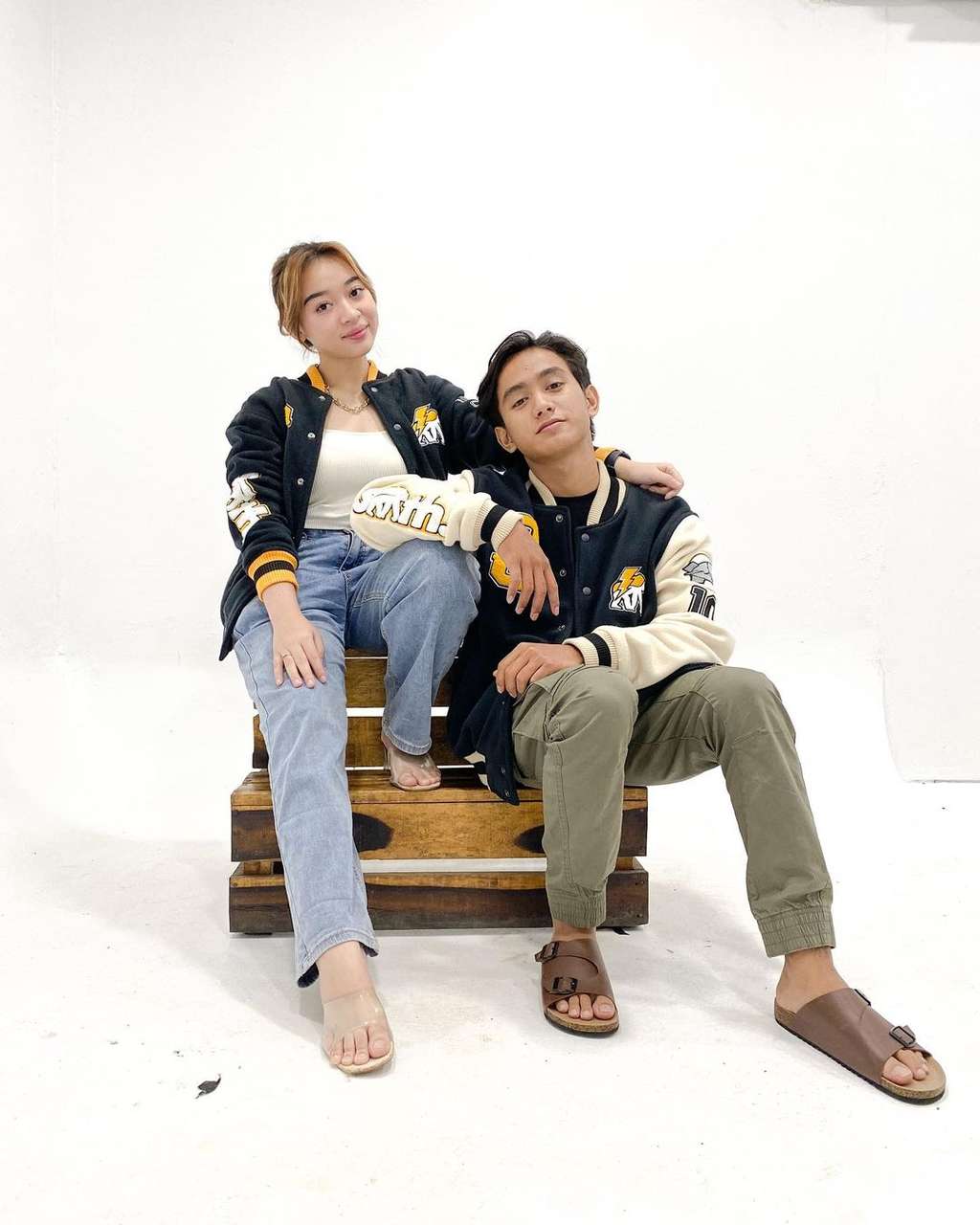 Bowo Tiktok dan Caca pacarnya