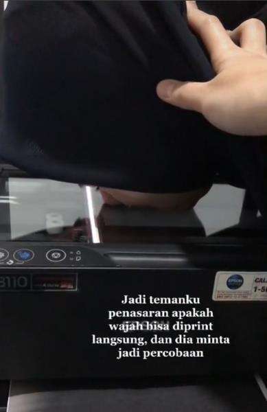 Cewek cantik penasaran ingin fotokopi wajahnya, hasilnya tak terduga.