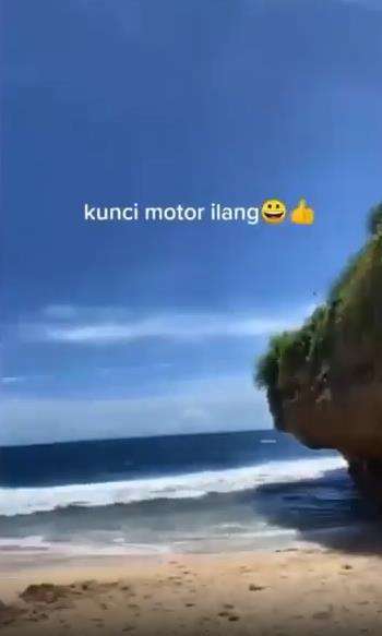 Bohongi orangtua aut kena karma, kunci motor hilang.