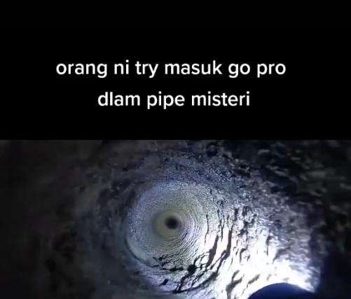 Masukkan kamera dalam pipa tengah hutan, kaget lihat ujungnya.