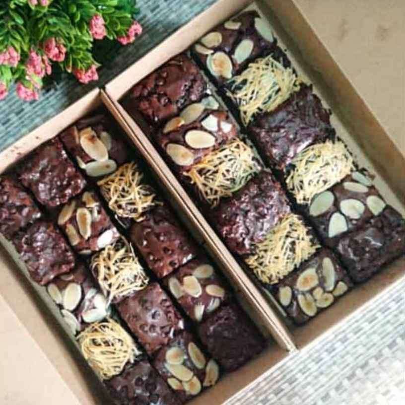 Manis dan Sedap/Dapurnya Uwi Manis dan Sedap/Dapurnya Uwi