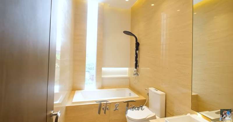 kamar mandi khusus buat anak