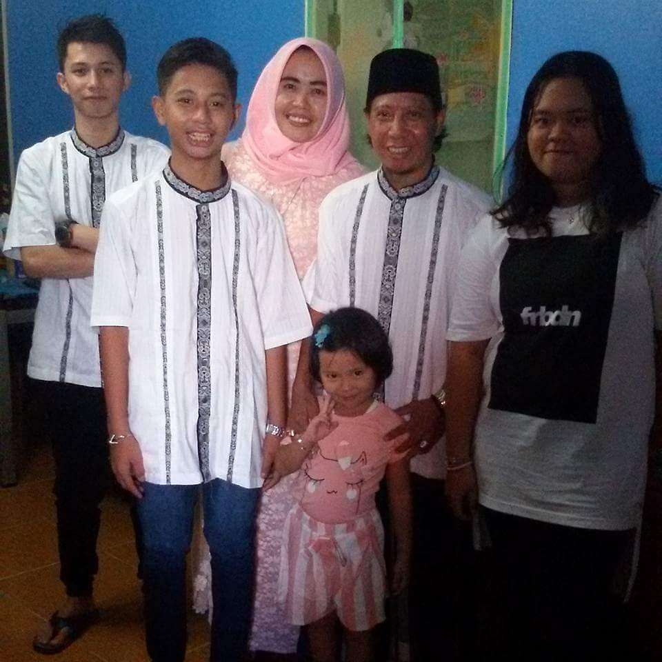 Keluarga Mastur Keluarga Mastur