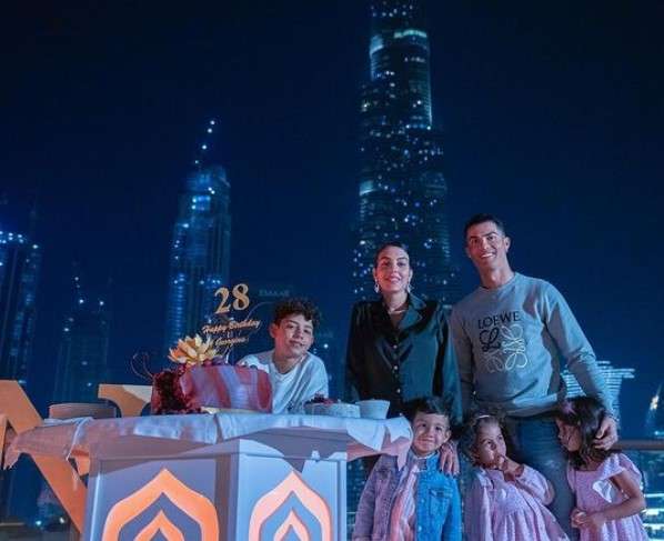 Cristiano Ronaldo dan Georgina