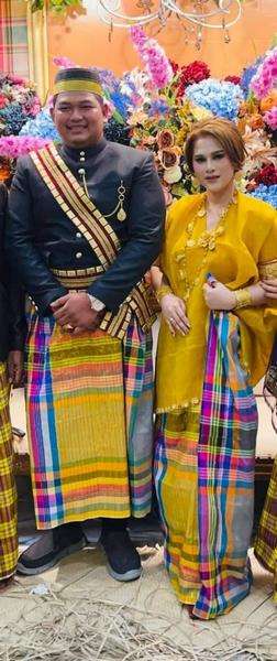Pernikahan gadis Sulawesi Selatan dengan mahar fantastis.