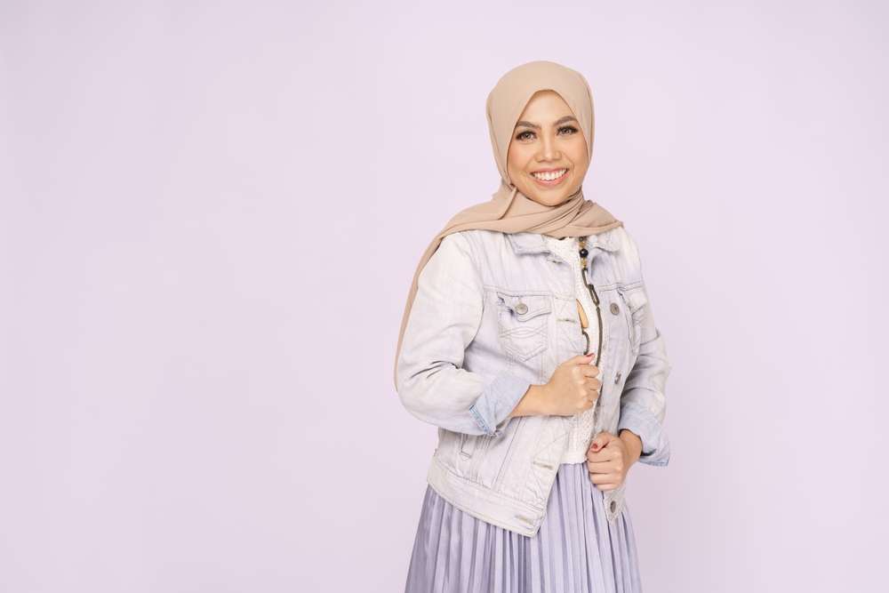 4 Inspirasi Hijab Fashion Agar Semangat Menjalani Kuliah Tatap Muka