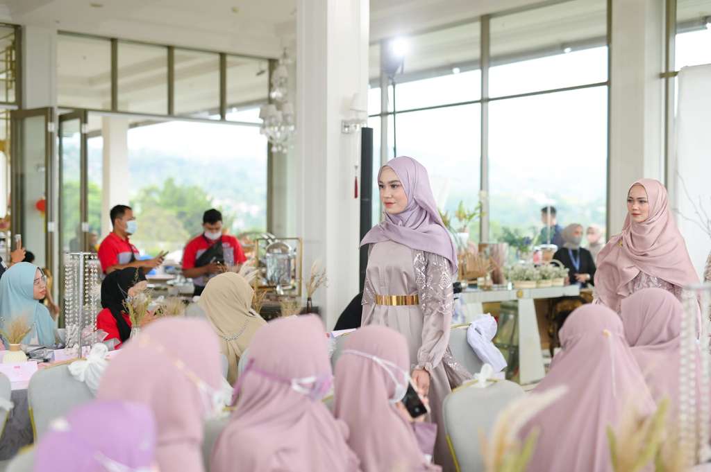 Koleksi Raya dari Amily Hijab