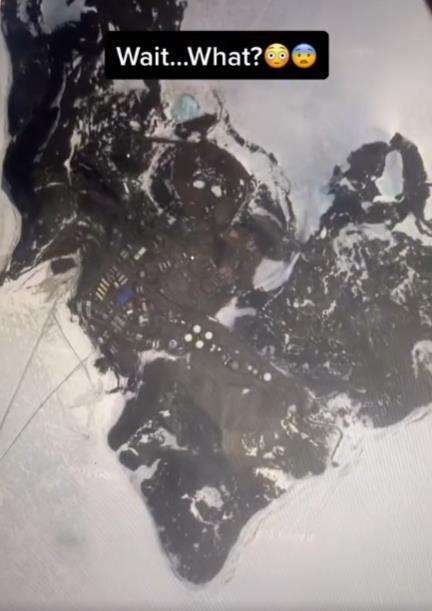 Seram, Google Earth tangkap sosok aneh mirip alien.