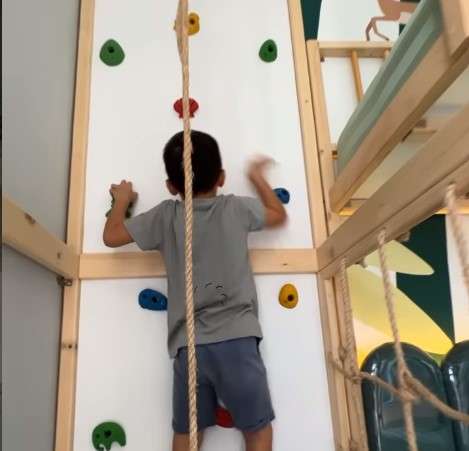 Kamar anak Tya Ariestya