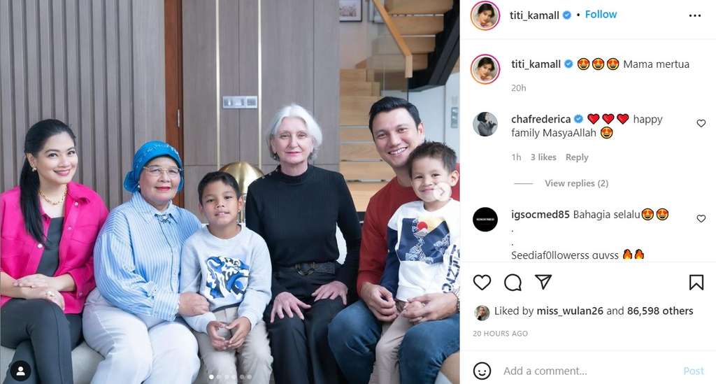 Potret keluarga Titi Kamal