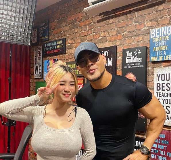 Anastasya Khosasih dan Deddy Corbuzier