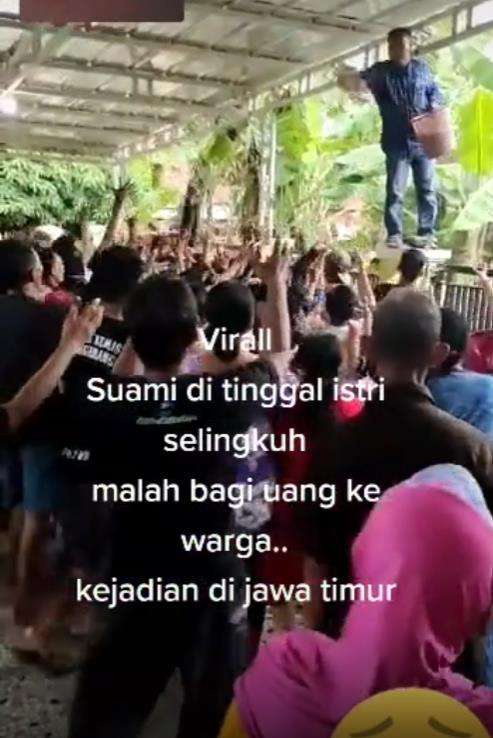 Pria hamburkan uang karena ditinggal selingkuh istri.