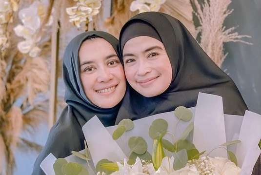 Potret Yulia Rachman