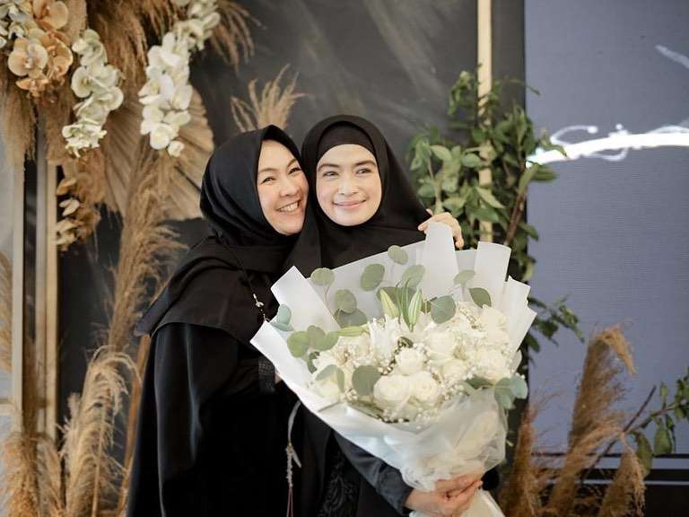 Potret Yulia Rachman