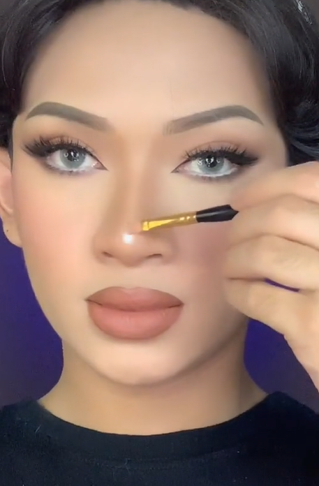 Tutorial Makeup Ala Kylie Jenner